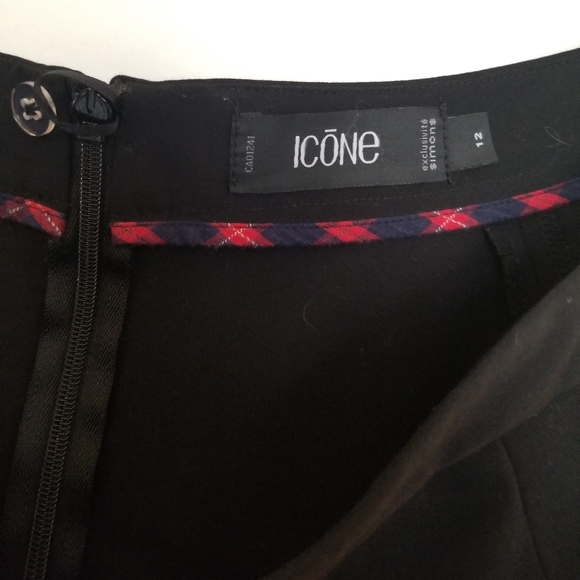 Simon's Skater Skirt - Picture 3 of 4